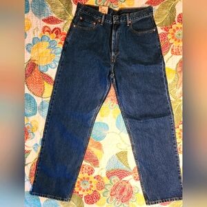 Levi's 550 Relaxed Fit jeans in men's size 36x32